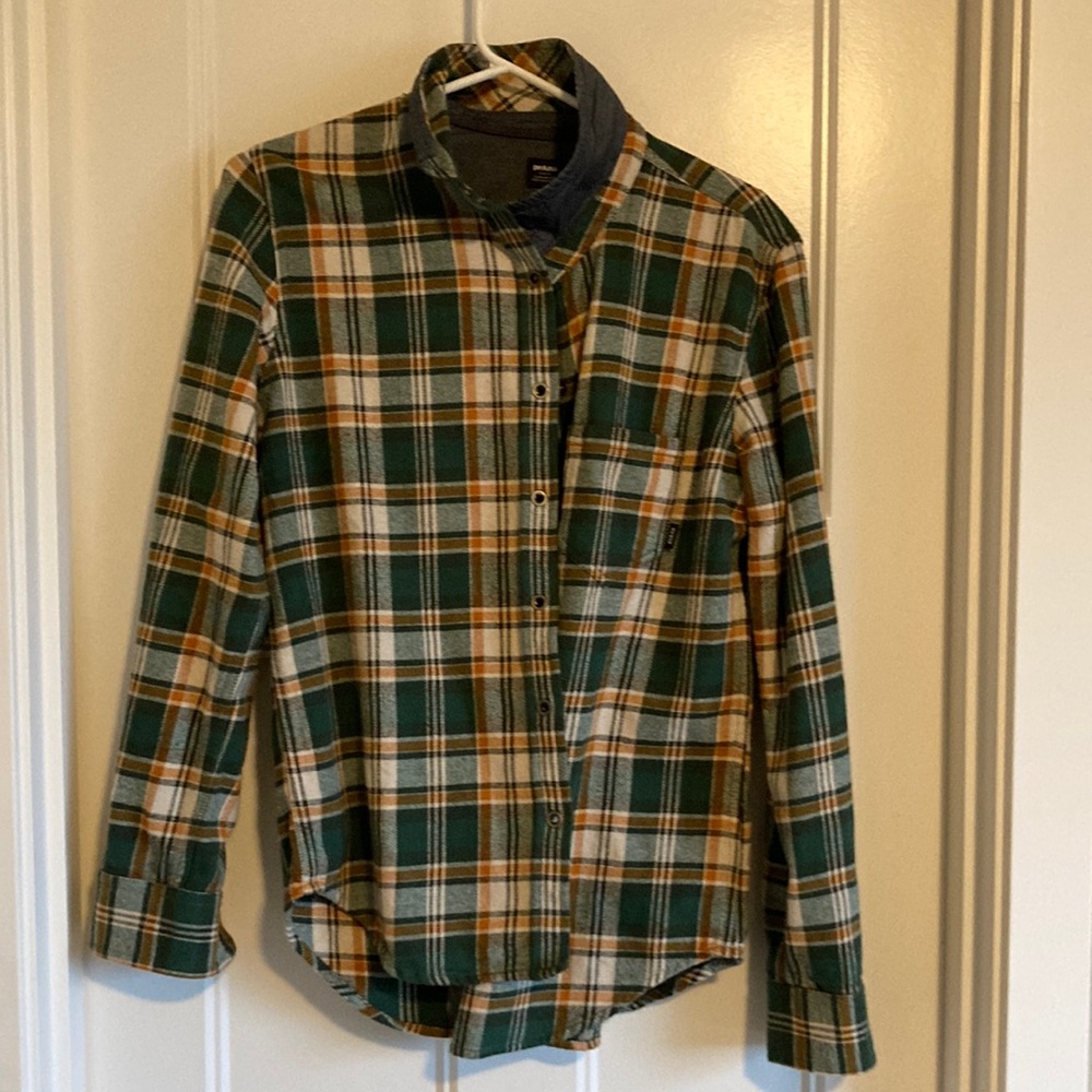 Prana Green and Orange Casual Button Down Shirt